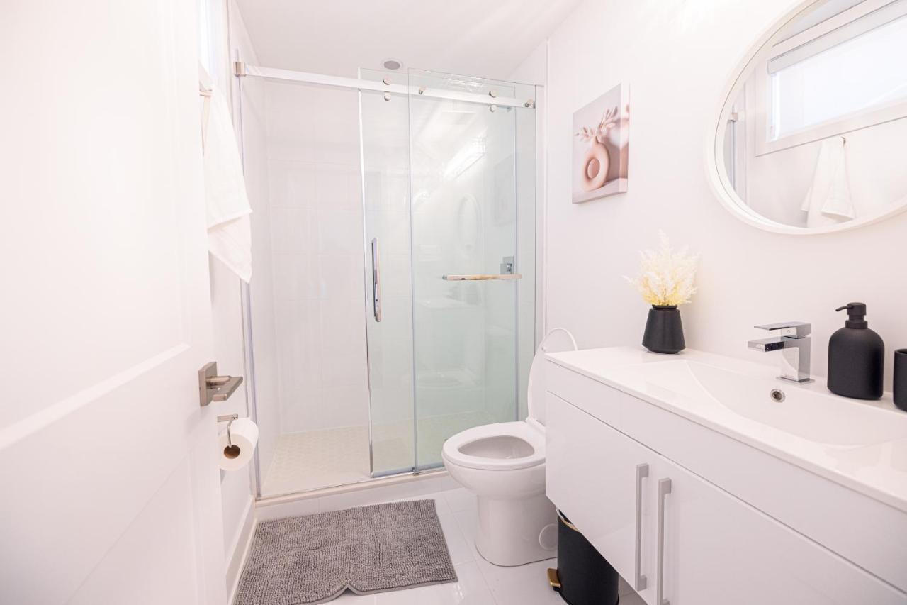 Luxury & Comfy Apartment, Mins Drive To All Niagara Falls Attraction 外观 照片